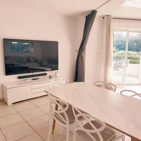 Apartment Bel De Standing En Bord De *